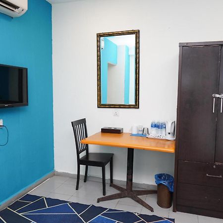 Hotel Shri Putiri Pasir Gudang Zewnętrze zdjęcie