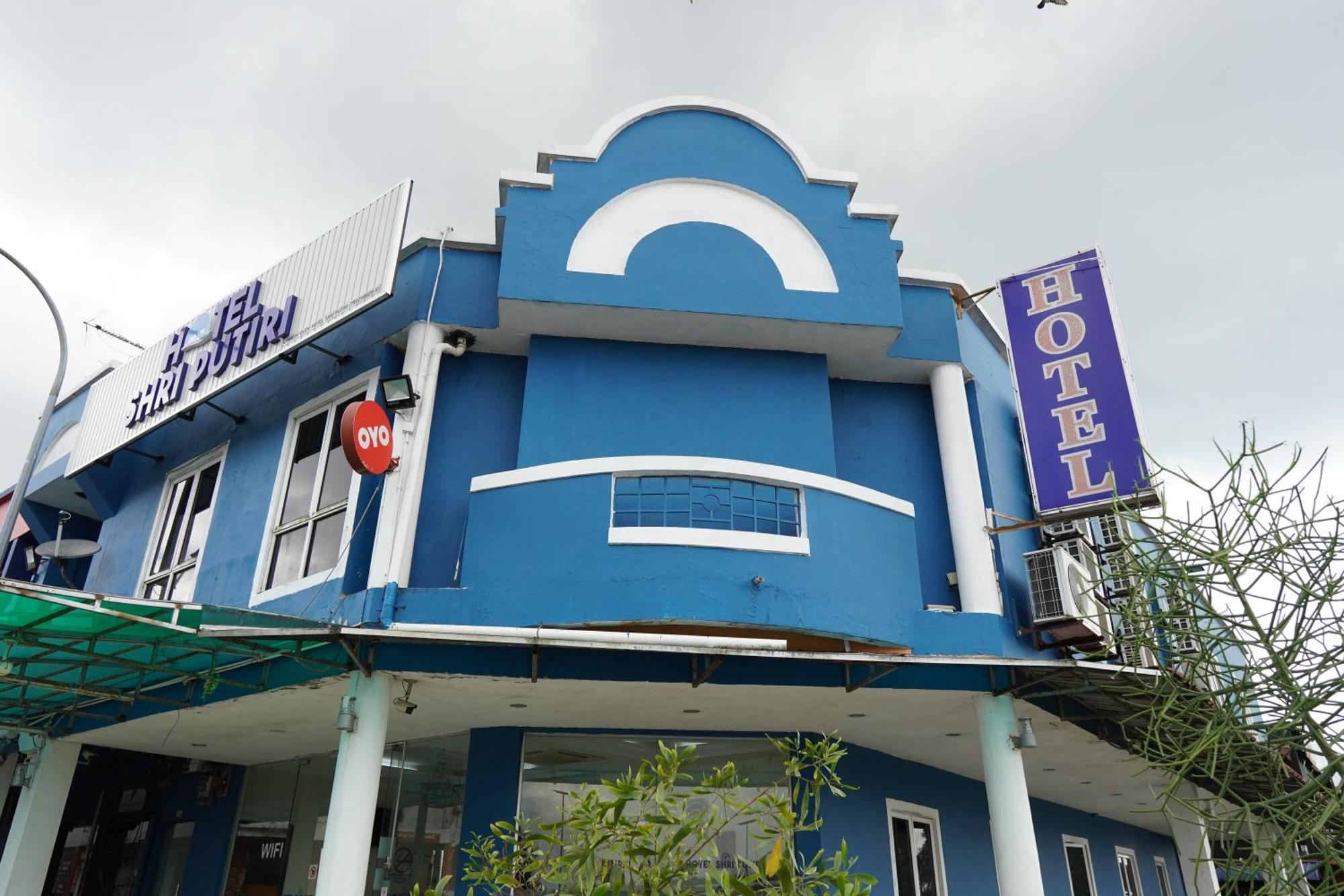 Hotel Shri Putiri Pasir Gudang Zewnętrze zdjęcie